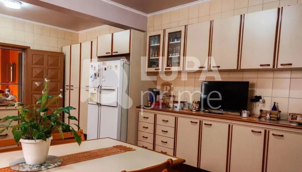 Casa, 3 quartos, 234 m² - Foto 13