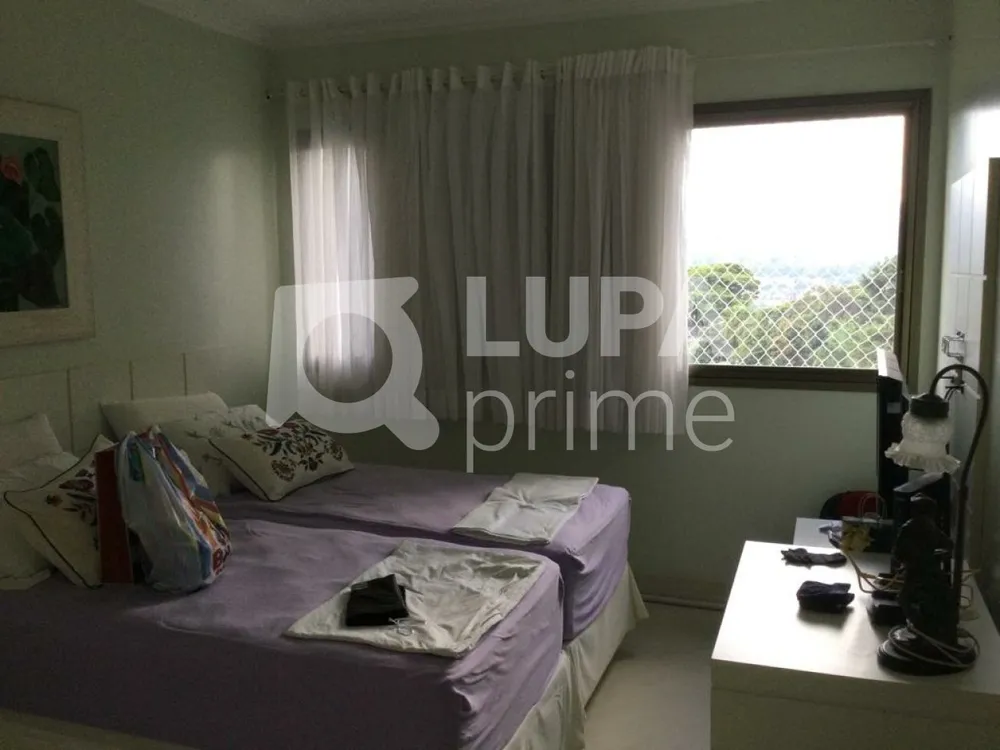 Apartamento, 3 quartos, 155 m² - Foto 2