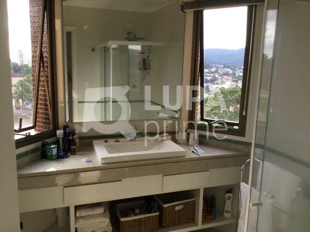 Apartamento, 3 quartos, 155 m² - Foto 1