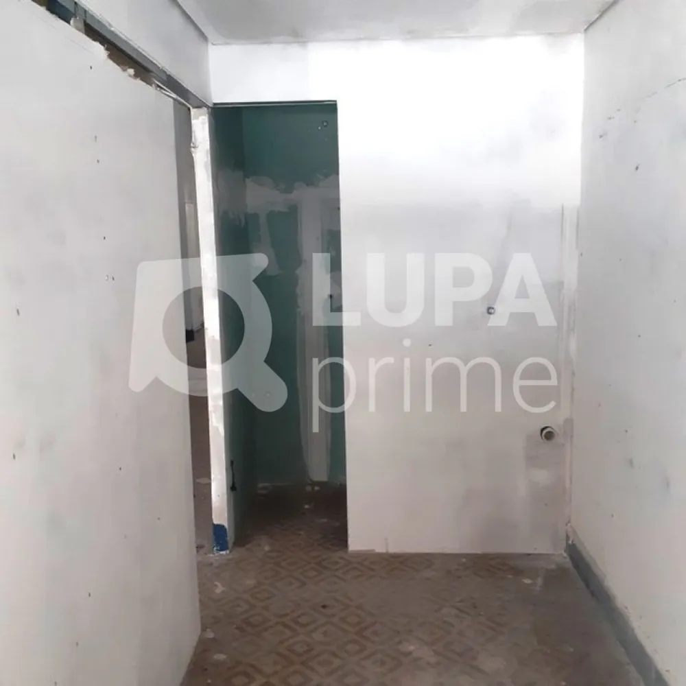 Depósito-Galpão, 64 m² - Foto 1