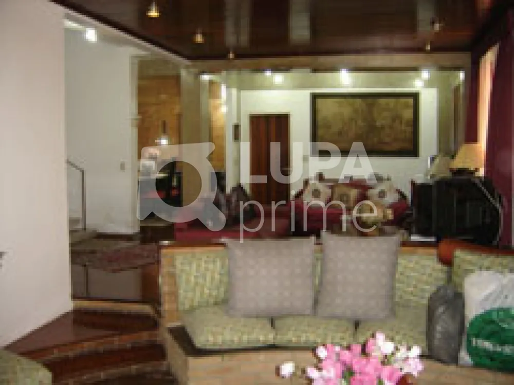 Casa, 4 quartos, 536 m² - Foto 2