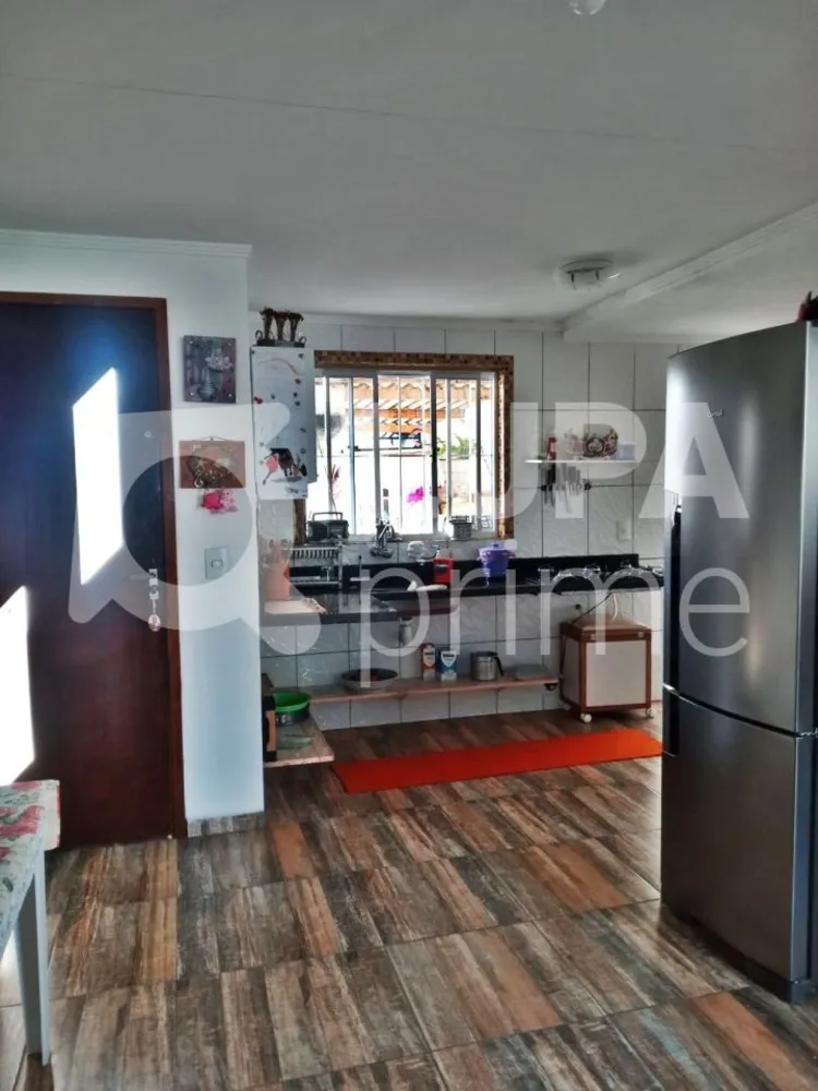Casa, 3 quartos, 93 m² - Foto 2