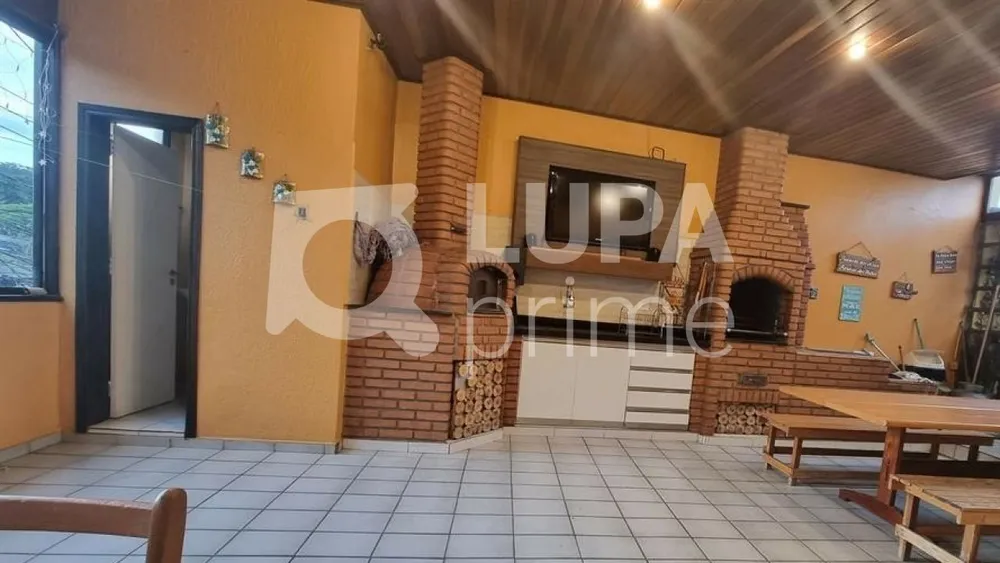 Casa, 3 quartos, 400 m² - Foto 2