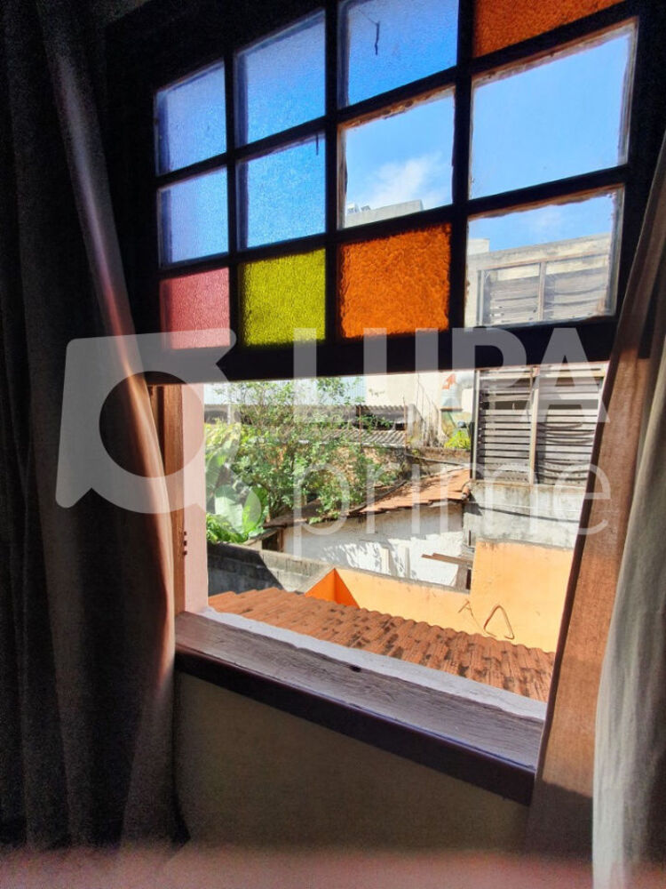 Casa à venda com 4 quartos, 140m² - Foto 6