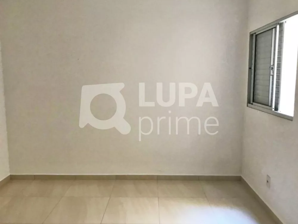 Casa à venda com 3 quartos, 250m² - Foto 10