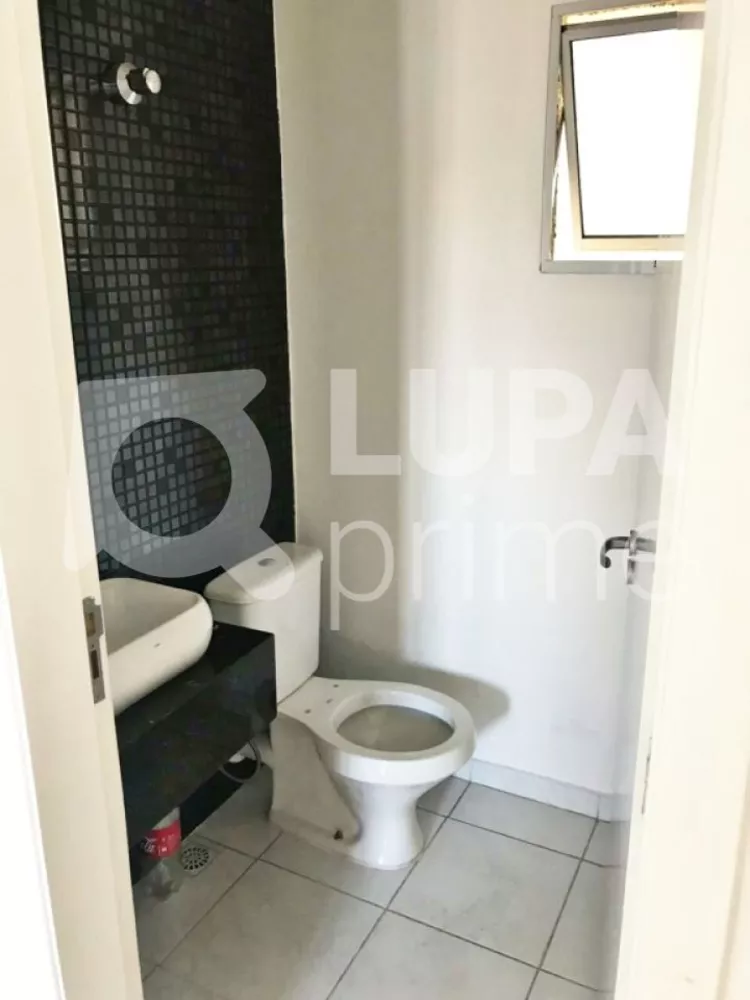 Casa à venda com 3 quartos, 250m² - Foto 11