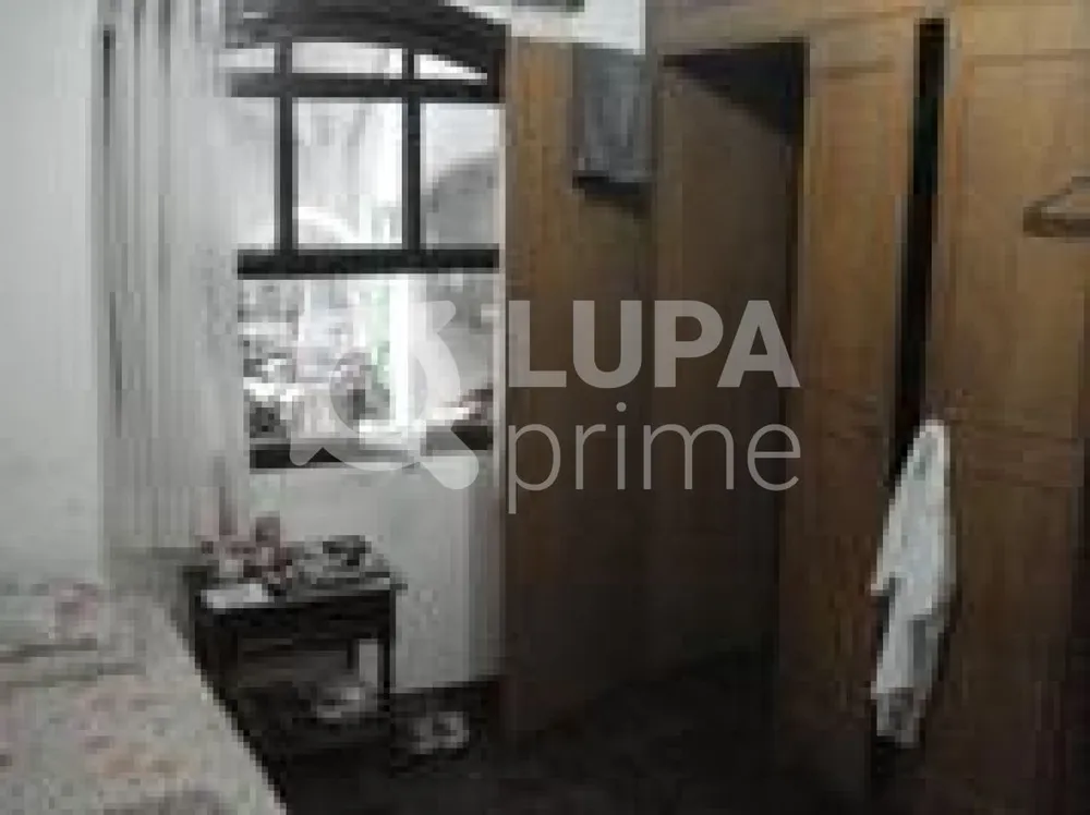 Casa, 3 quartos, 310 m² - Foto 1