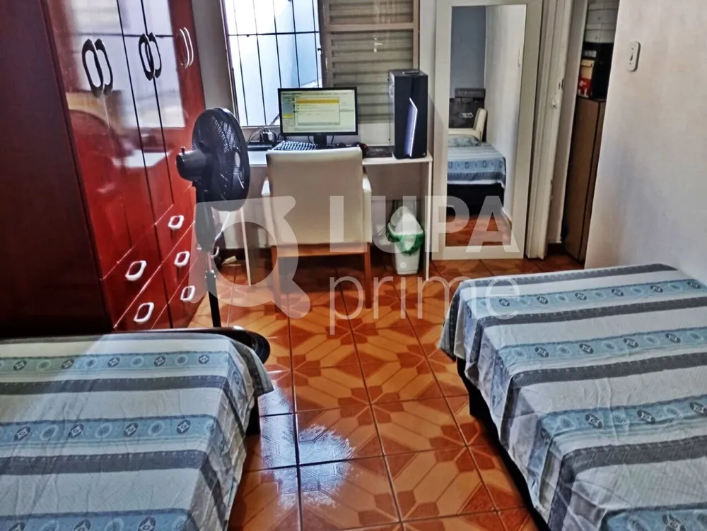 Casa, 4 quartos, 200 m² - Foto 4