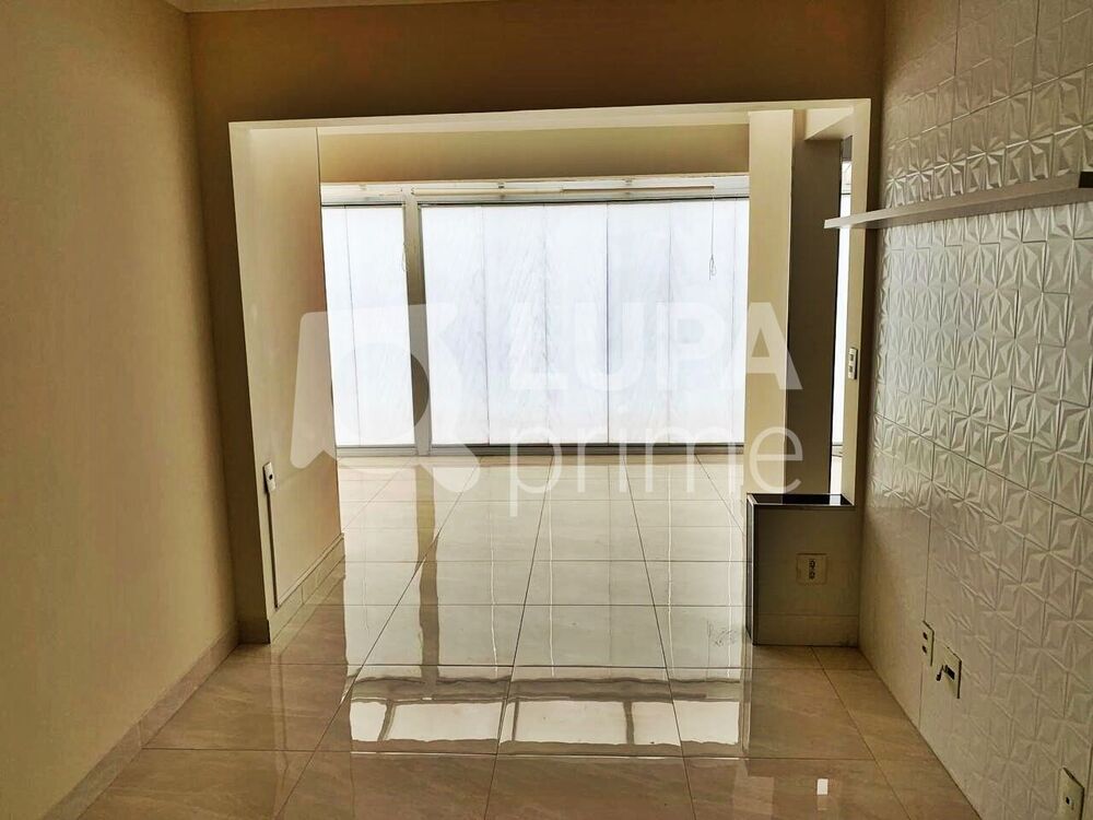 Apartamento à venda com 2 quartos, 86m² - Foto 1