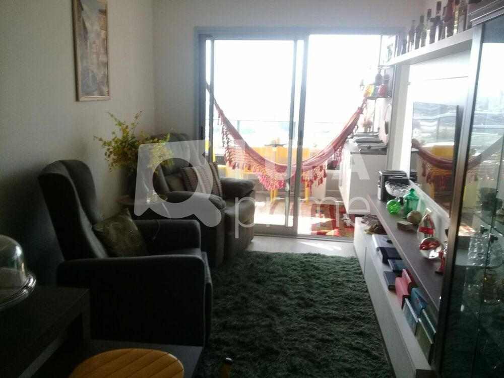 Apartamento à venda com 2 quartos, 62m² - Foto 2