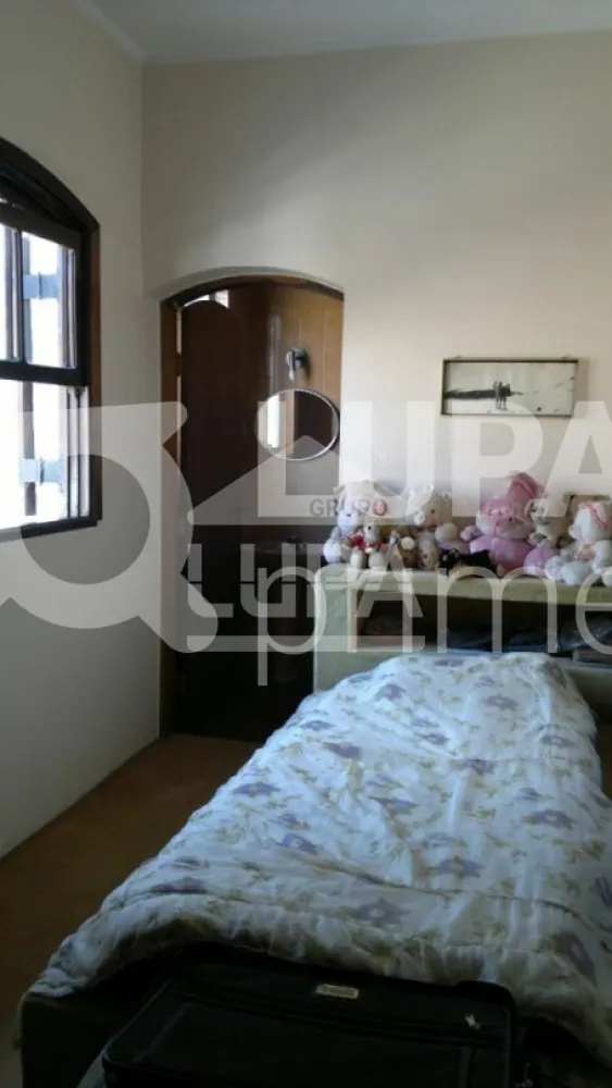 Casa, 6 quartos, 250 m² - Foto 8