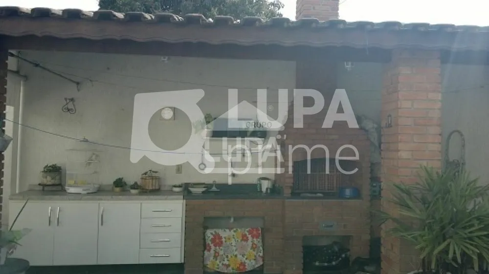 Casa, 6 quartos, 250 m² - Foto 2