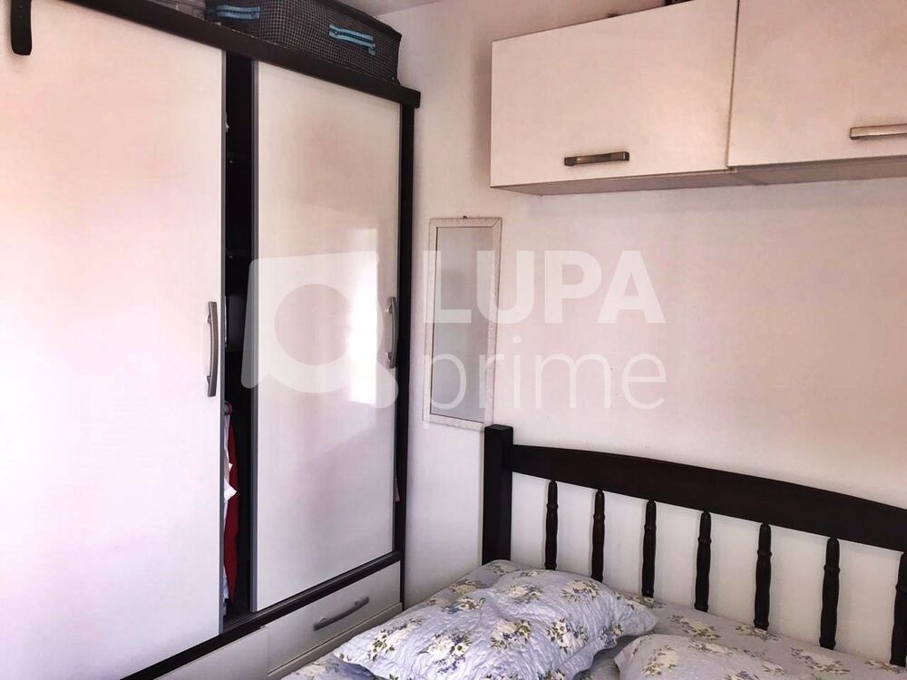 Casa à venda com 3 quartos, 152m² - Foto 8