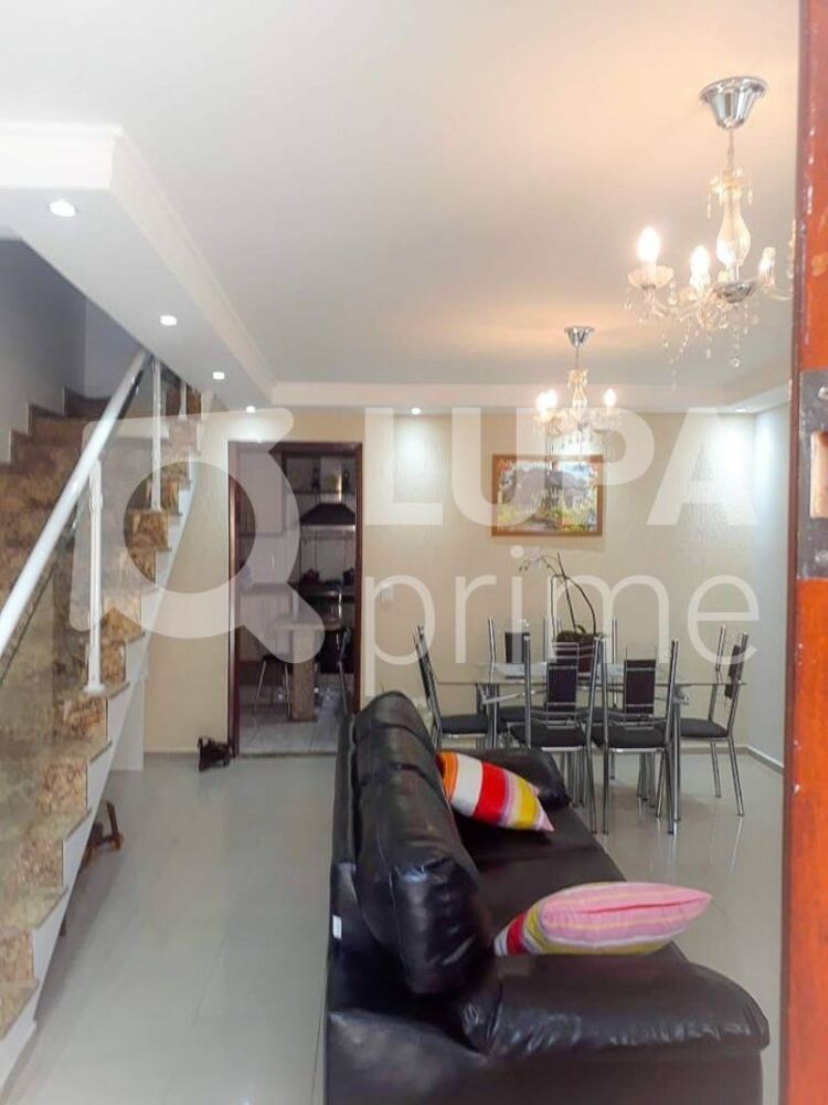 Casa à venda com 3 quartos, 152m² - Foto 6
