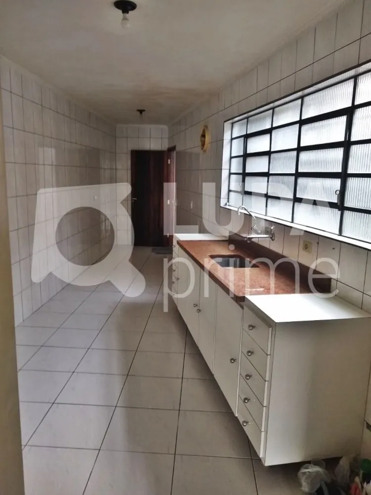 Casa, 3 quartos, 172 m² - Foto 2