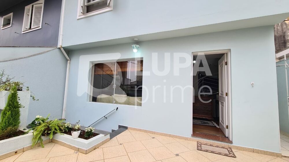 Casa à venda com 3 quartos, 150m² - Foto 1