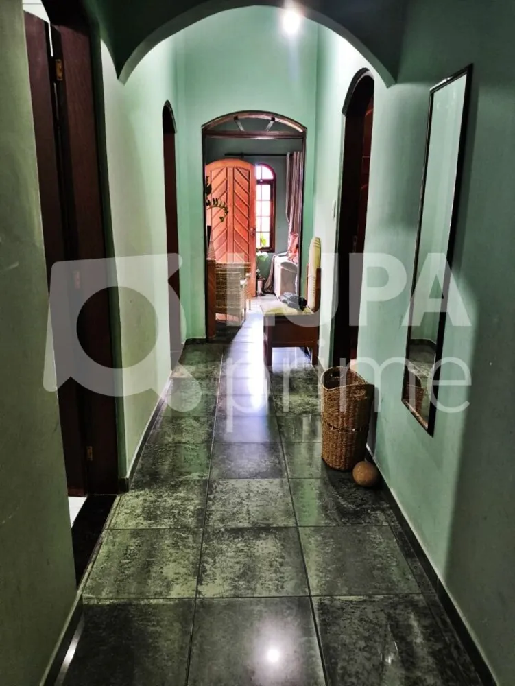 Casa, 4 quartos, 235 m² - Foto 15