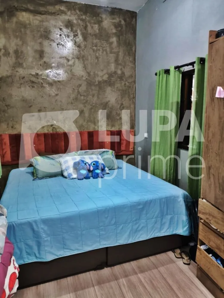 Casa, 4 quartos, 235 m² - Foto 9