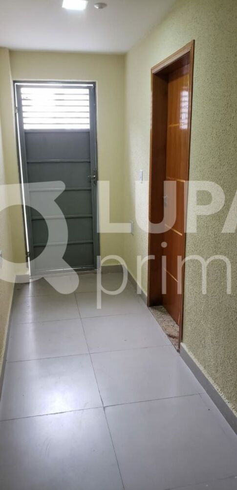 Apartamento à venda com 2 quartos, 46m² - Foto 4