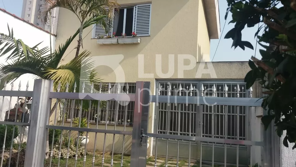 Casa para alugar com 3 quartos, 155m² - Foto 1