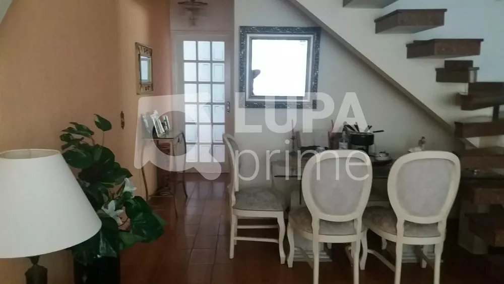 Casa para alugar com 3 quartos, 155m² - Foto 4