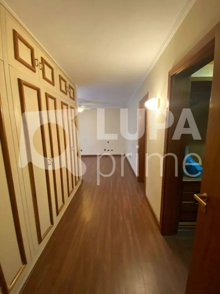 Apartamento à venda com 3 quartos, 407m² - Foto 8