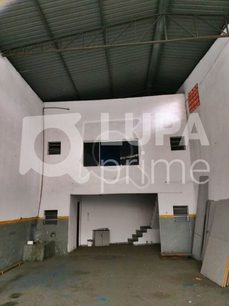 Depósito-Galpão, 271 m² - Foto 1