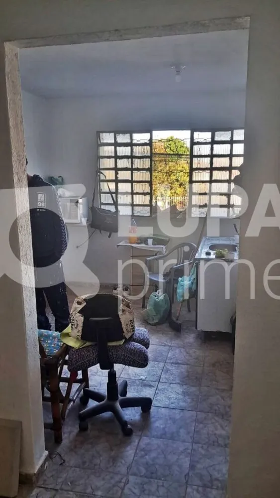 Casa, 1 quarto, 24 m² - Foto 1