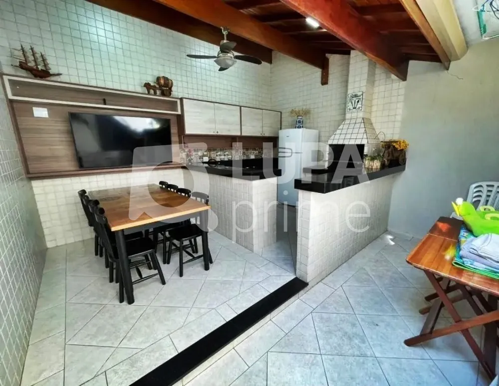 Casa, 3 quartos, 208 m² - Foto 16