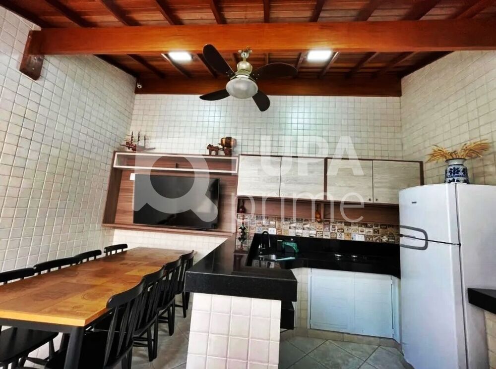 Casa, 3 quartos, 208 m² - Foto 4