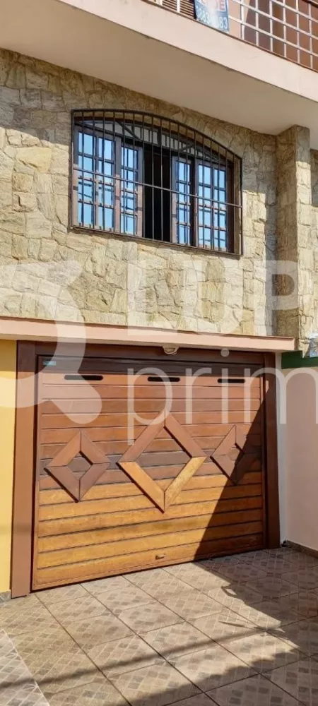 Casa à venda com 3 quartos, 150m² - Foto 1