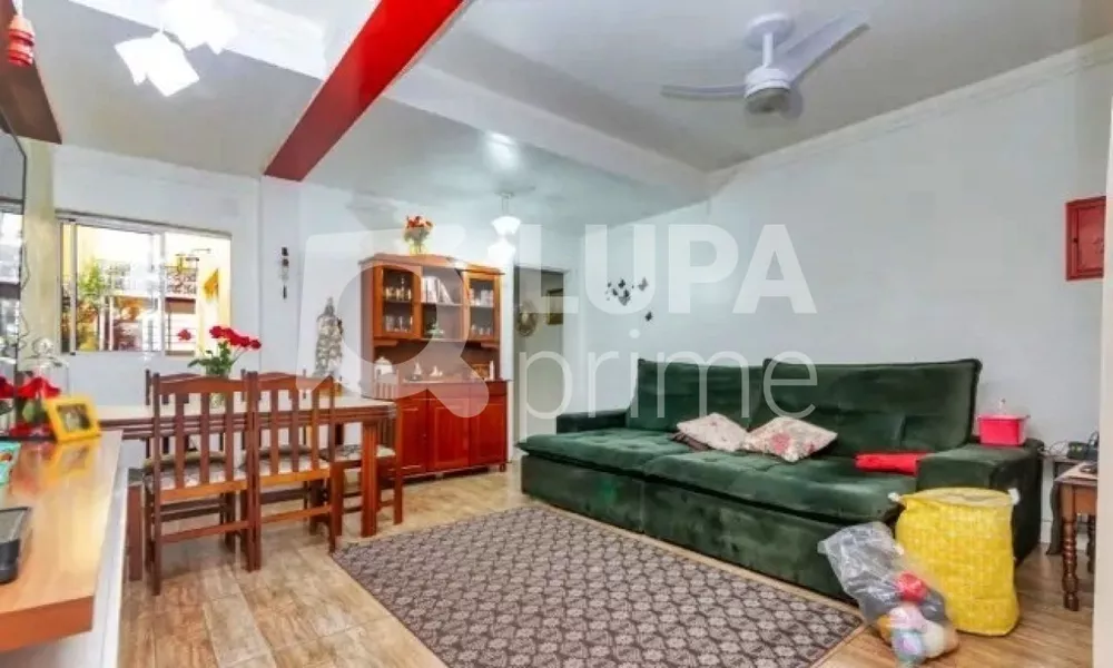 Casa à venda com 2 quartos, 160m² - Foto 2