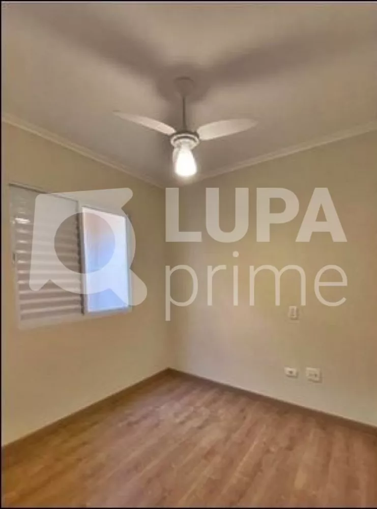 Casa à venda com 3 quartos, 75m² - Foto 4