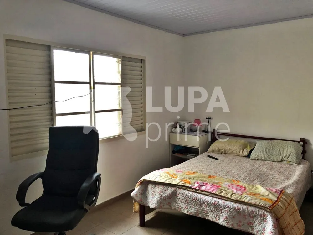 Casa, 4 quartos, 220 m² - Foto 12
