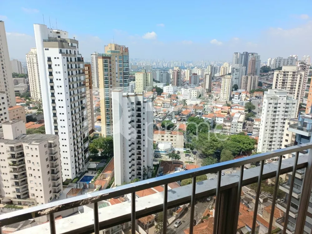 Apartamento à venda com 4 quartos, 197m² - Foto 3