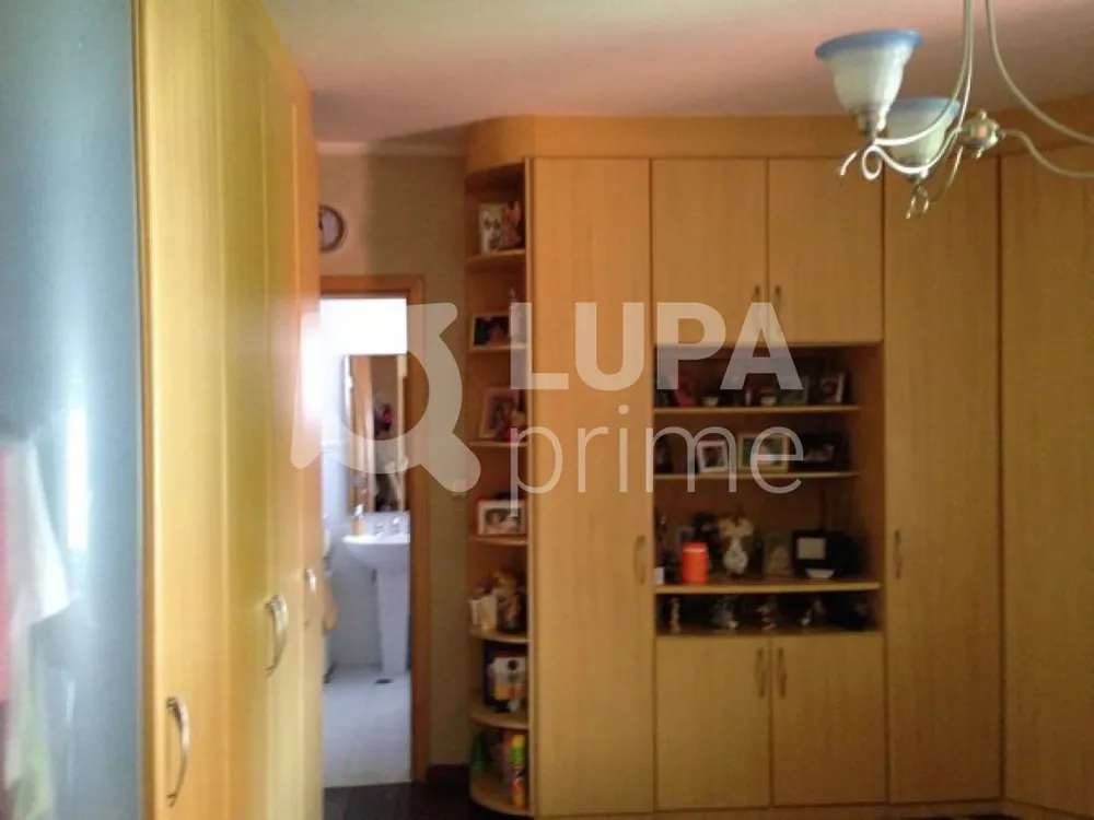 Casa, 4 quartos, 300 m² - Foto 11