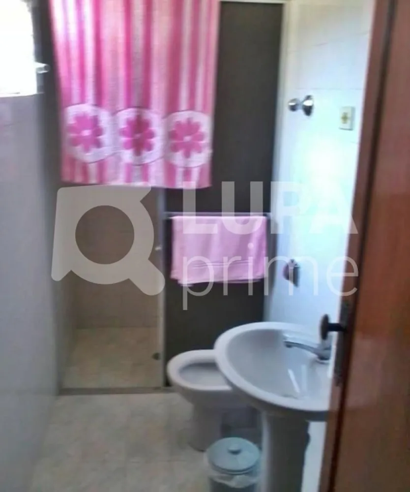 Casa, 3 quartos, 230 m² - Foto 1