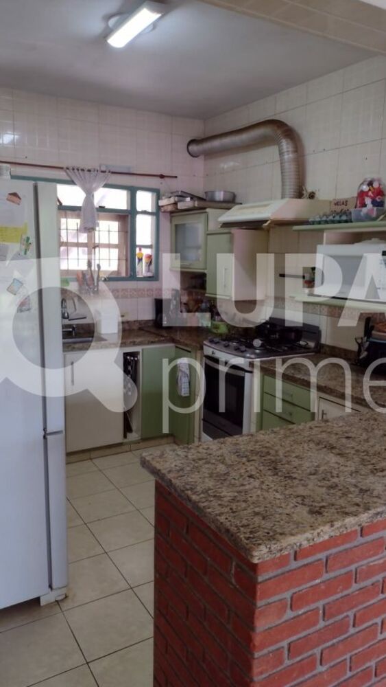Casa, 3 quartos, 221 m² - Foto 8