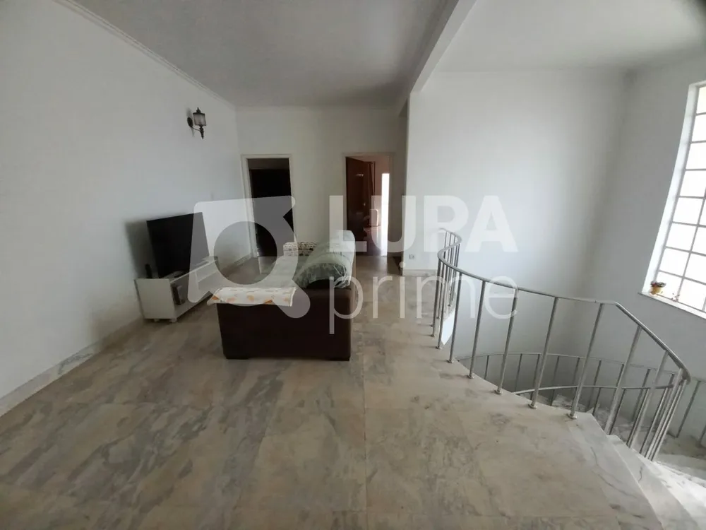 Casa, 6 quartos, 769 m² - Foto 5