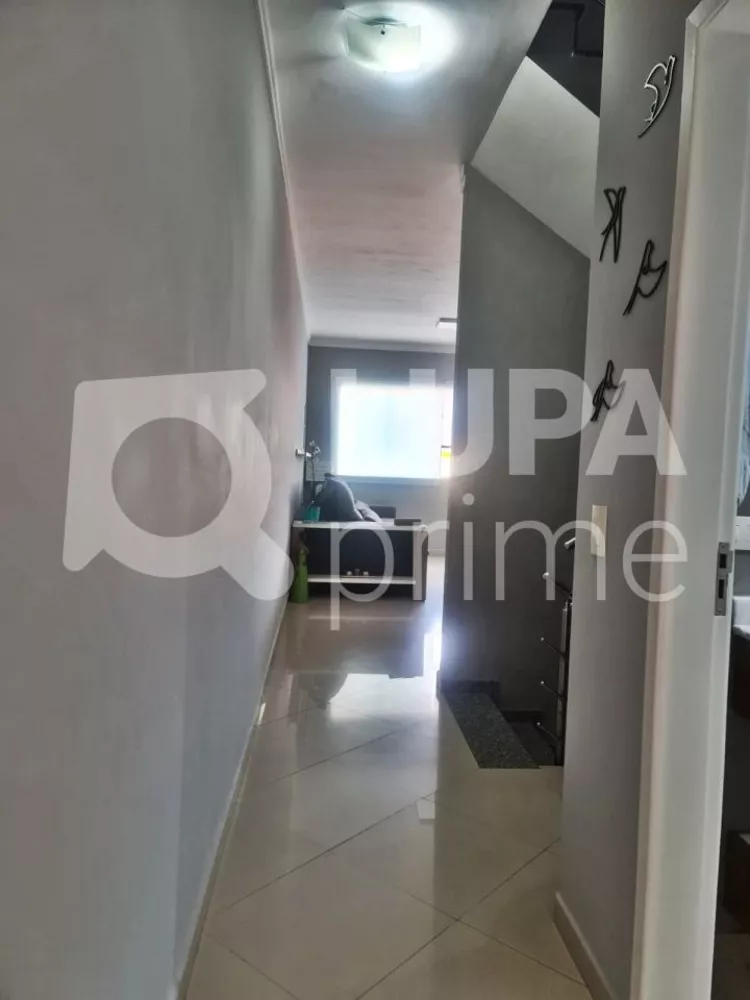 Casa à venda com 3 quartos, 185m² - Foto 3