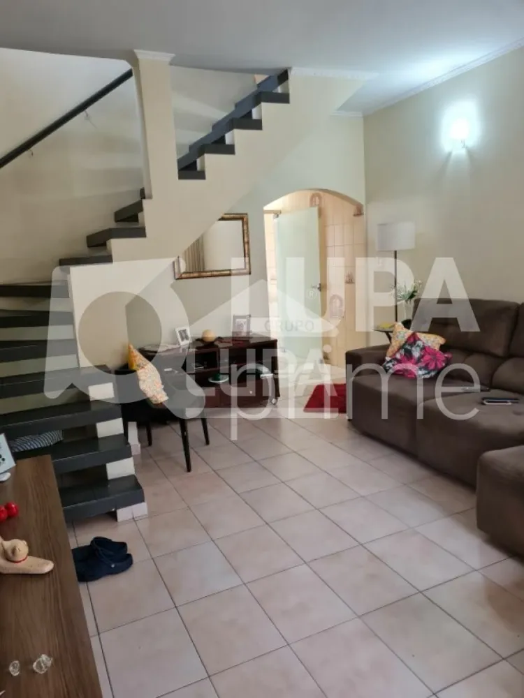 Casa, 3 quartos, 201 m² - Foto 4