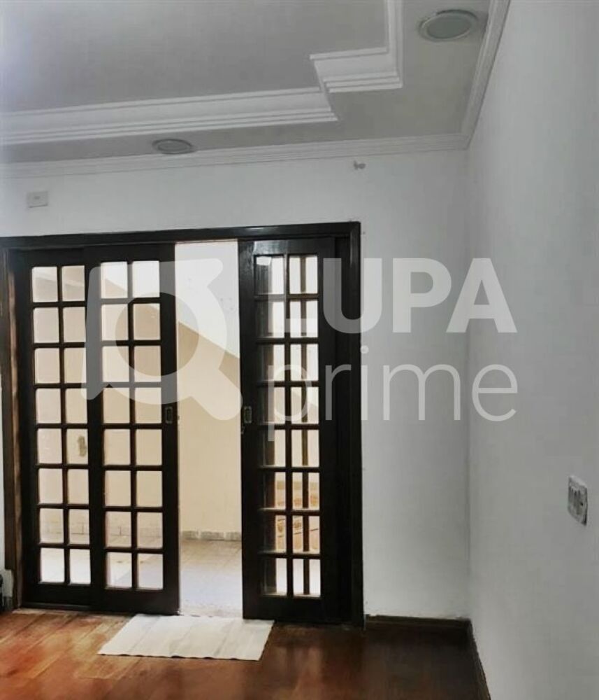 Casa, 5 quartos, 241 m² - Foto 4