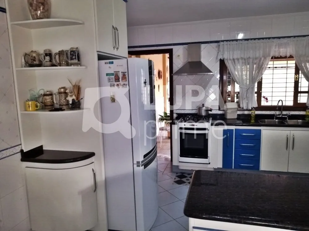 Casa, 3 quartos, 224 m² - Foto 8