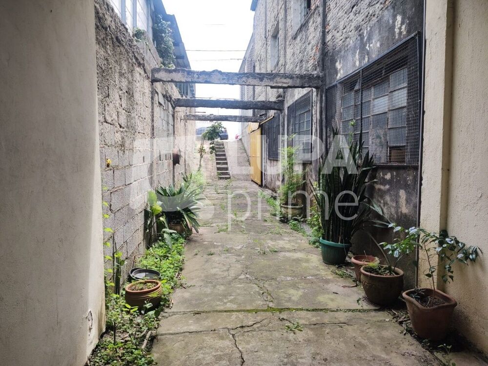 Terreno à venda, 360m² - Foto 1