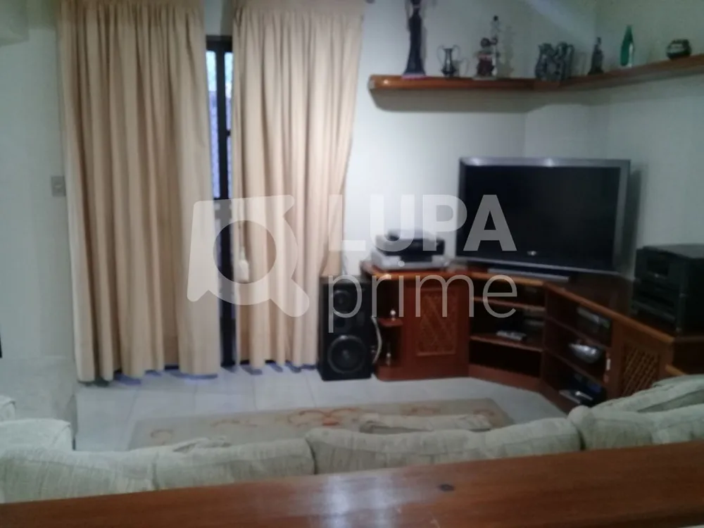 Apartamento, 3 quartos, 400 m² - Foto 1