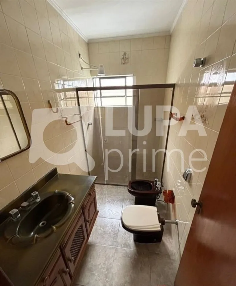 Casa, 4 quartos, 235 m² - Foto 3