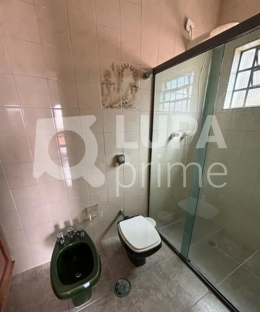 Casa, 4 quartos, 235 m² - Foto 5