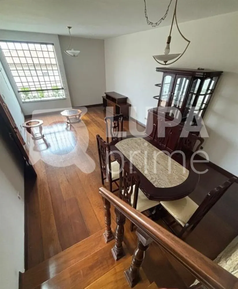 Casa, 4 quartos, 235 m² - Foto 4