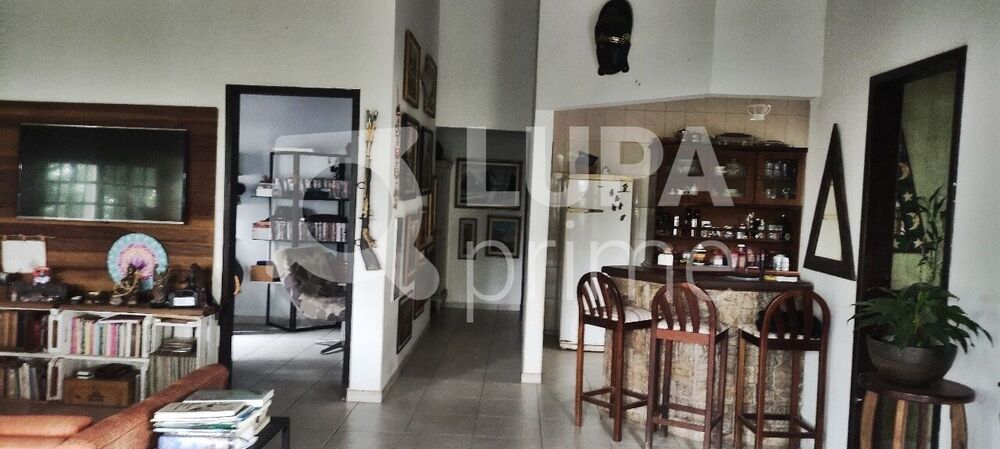 Casa à venda com 2 quartos, 230m² - Foto 6