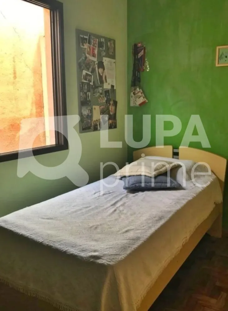 Casa, 3 quartos, 118 m² - Foto 2